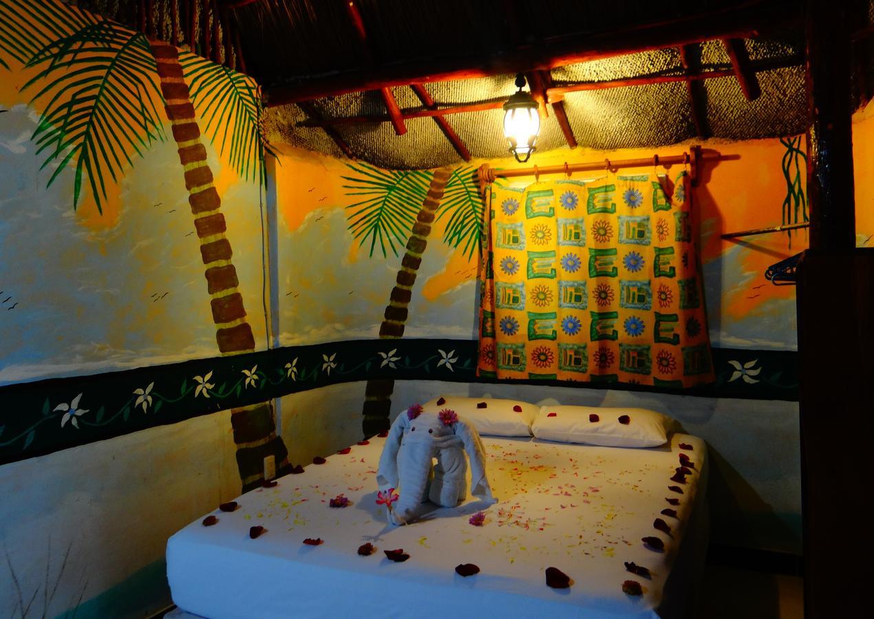 Casa Tucan Hotel 신데 델 카르멘 외부 사진